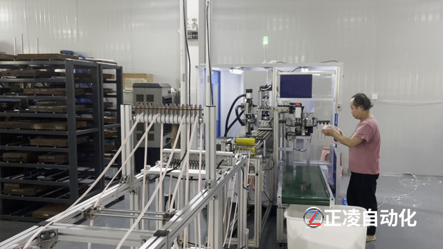 日產(chǎn)量8.6萬(wàn)件！正凌密封圈粘接機(jī)：全程自動(dòng)化，性能卓越，多行業(yè)適用！